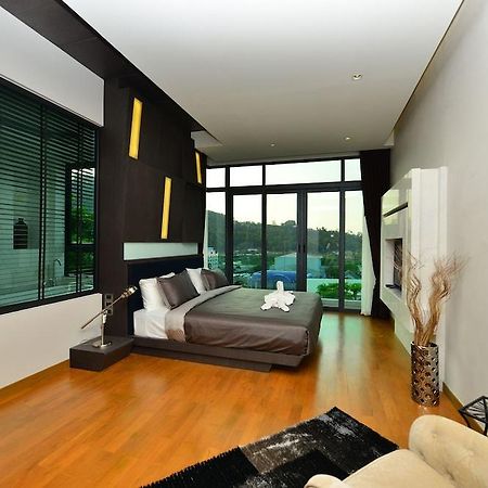 Bukit Pool Villas Patong Exterior photo